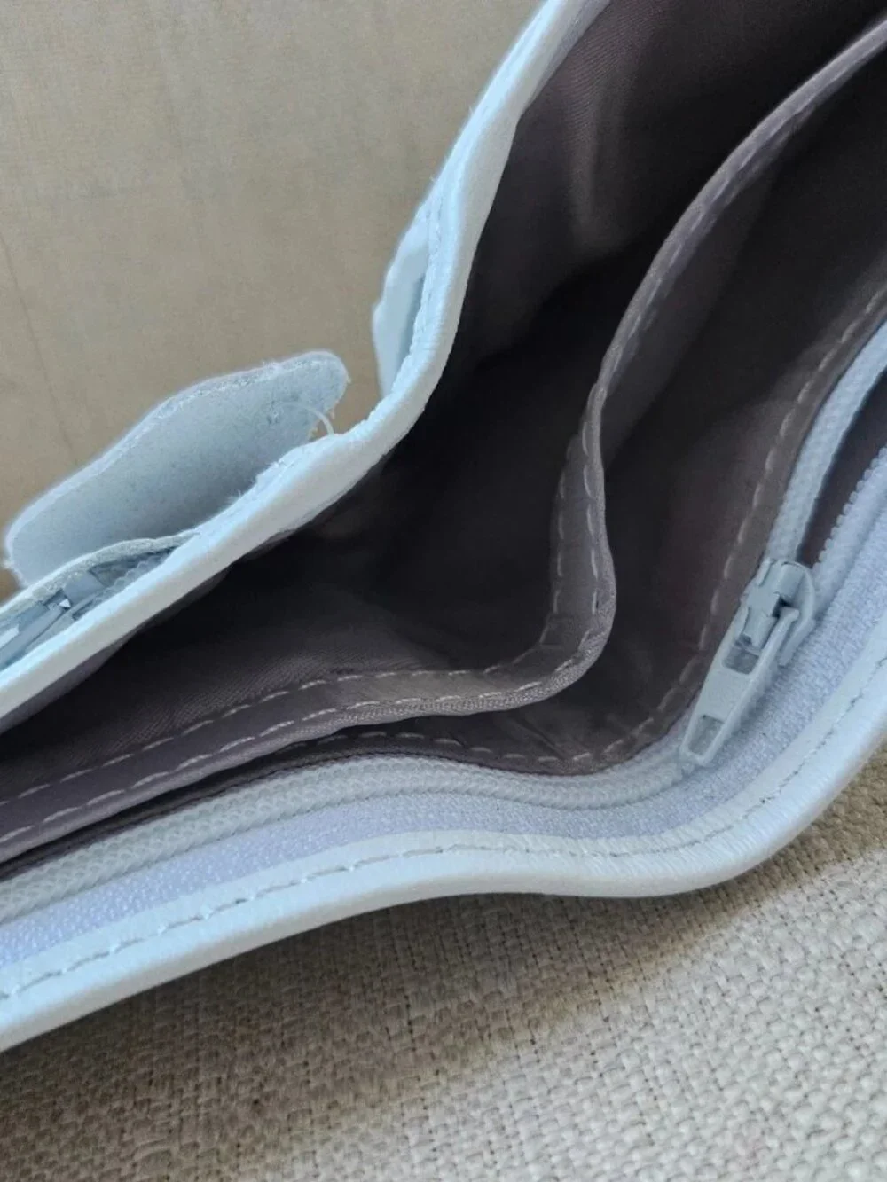 White Billfold Handmade Wallet Bifold Card Holder Purse Genuine Leather Purse